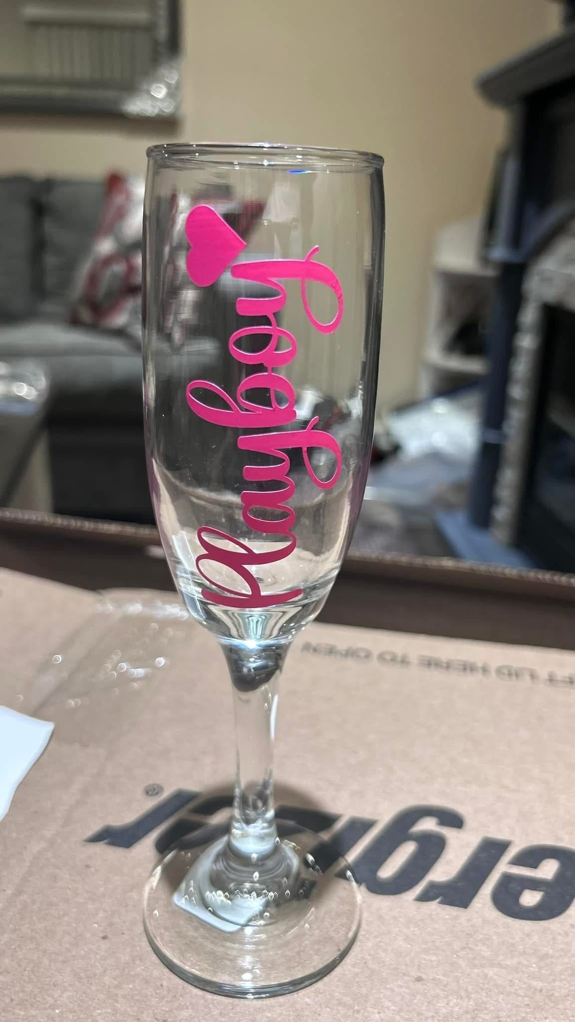 Valentine / Galentine glass flutes